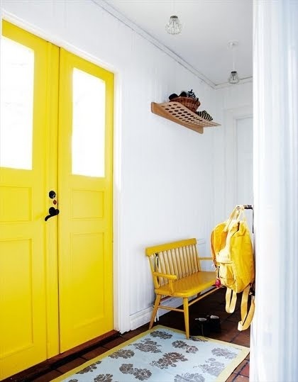 yellow_door